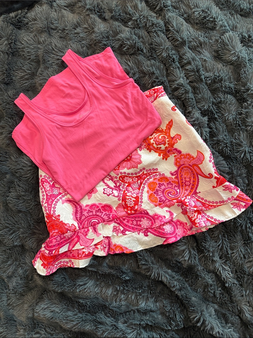 Women's Pink Paisley Ruffle Mini Skirt - Vibrant Pink
*Free Tank/ Both Medium